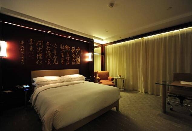 客房智能控制系统的作用主要体现在哪些方面