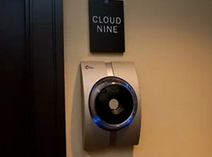 安装酒店客控系统，体验贴心智能服务